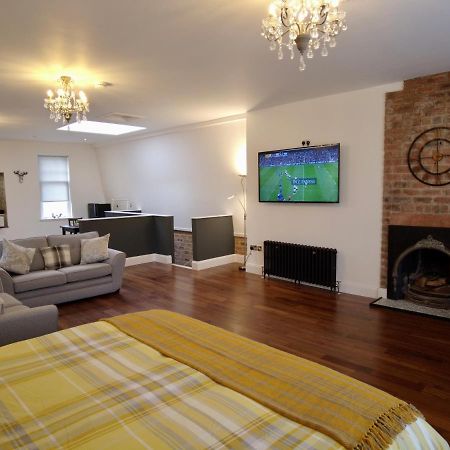 The Bards Loft, Large Studio Apartment エアー エクステリア 写真