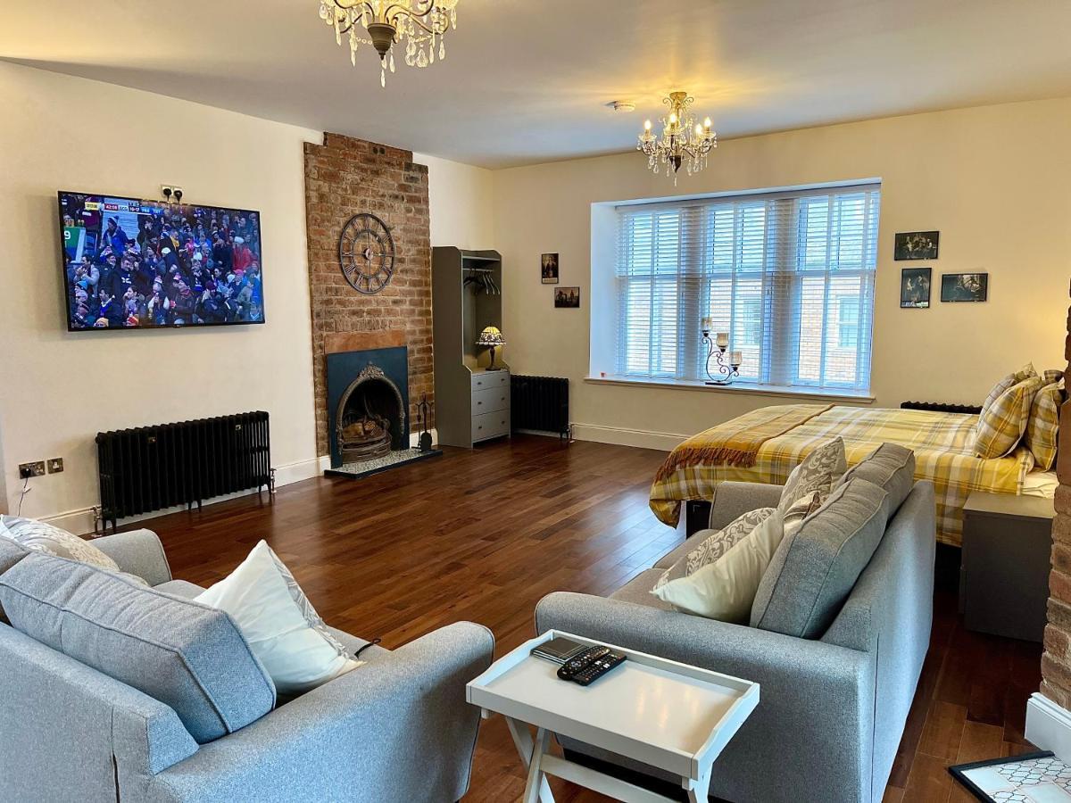 The Bards Loft, Large Studio Apartment エアー エクステリア 写真
